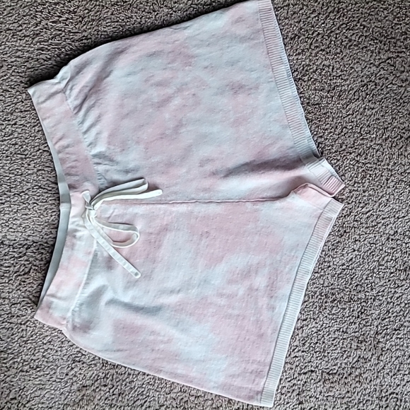 NWT Sanctuary Essential Drawstring Terry Shorts, Size Large, Color Lotus Tie Dye - Picture 3 of 9